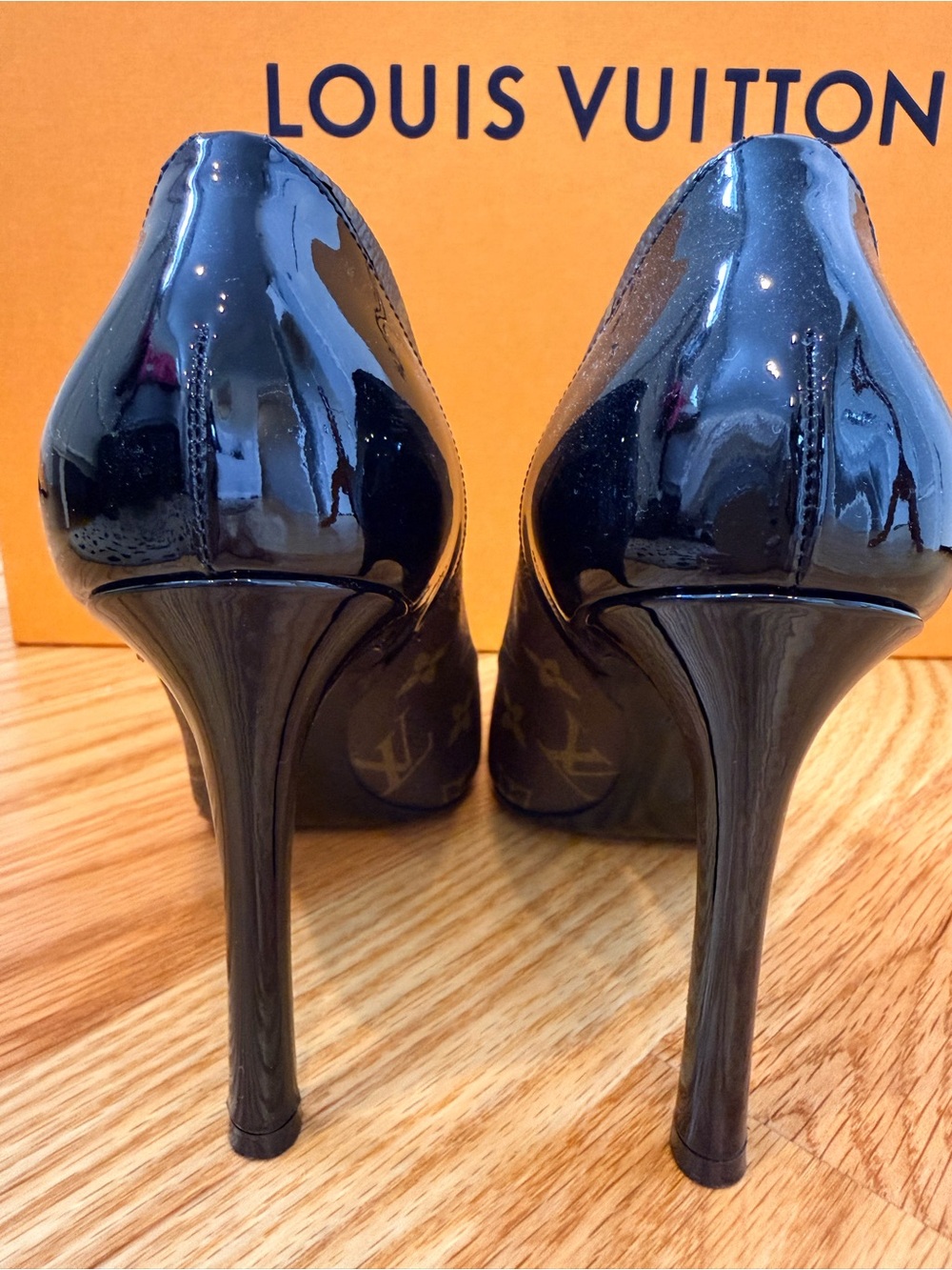 Louis Vuitton Cherie Monogram Brown Pointed Toe Stiletto Pumps - Picture 11 of 16